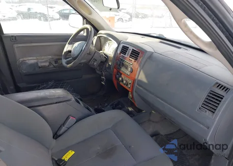 2005 Dodge Dakota Slt from USA, damaged, VIN 1D7HW48N25S273631